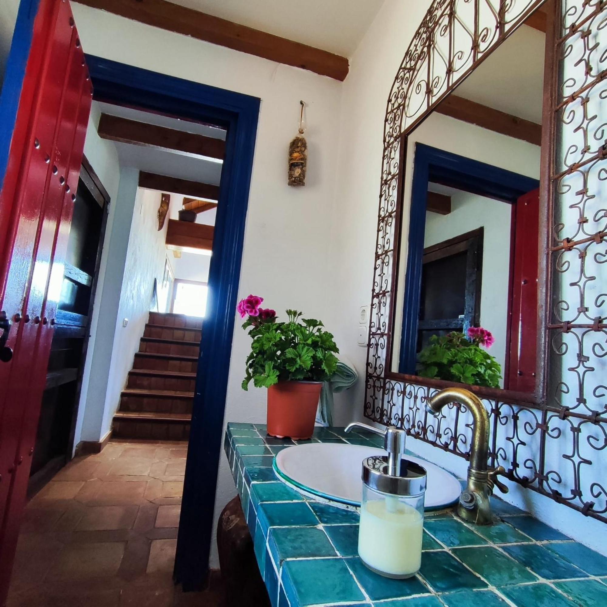 Refugio Del Aguila "Casa Diaman" Pensionat Guejar Sierra Exteriör bild